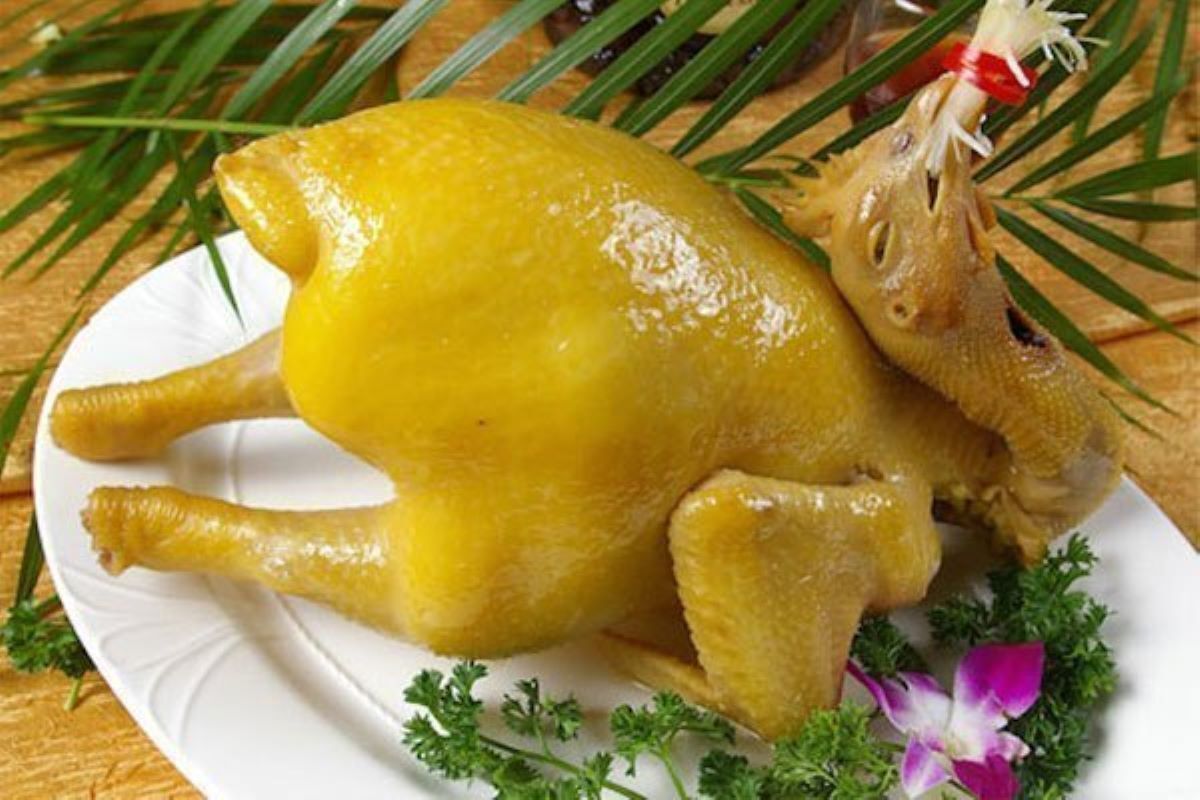 Thịt gà luộc（茹でた鶏肉）