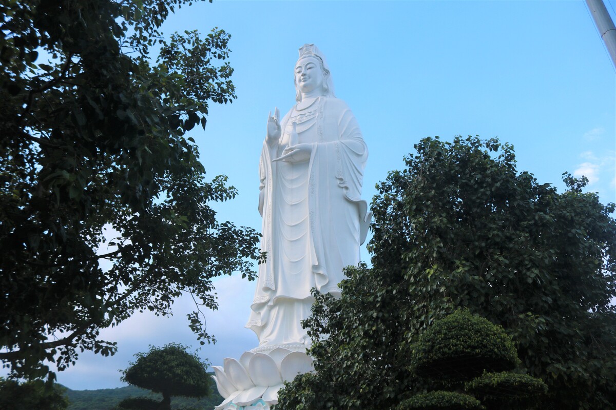 リンウン寺や他の観光地と合わせて訪れてみては？