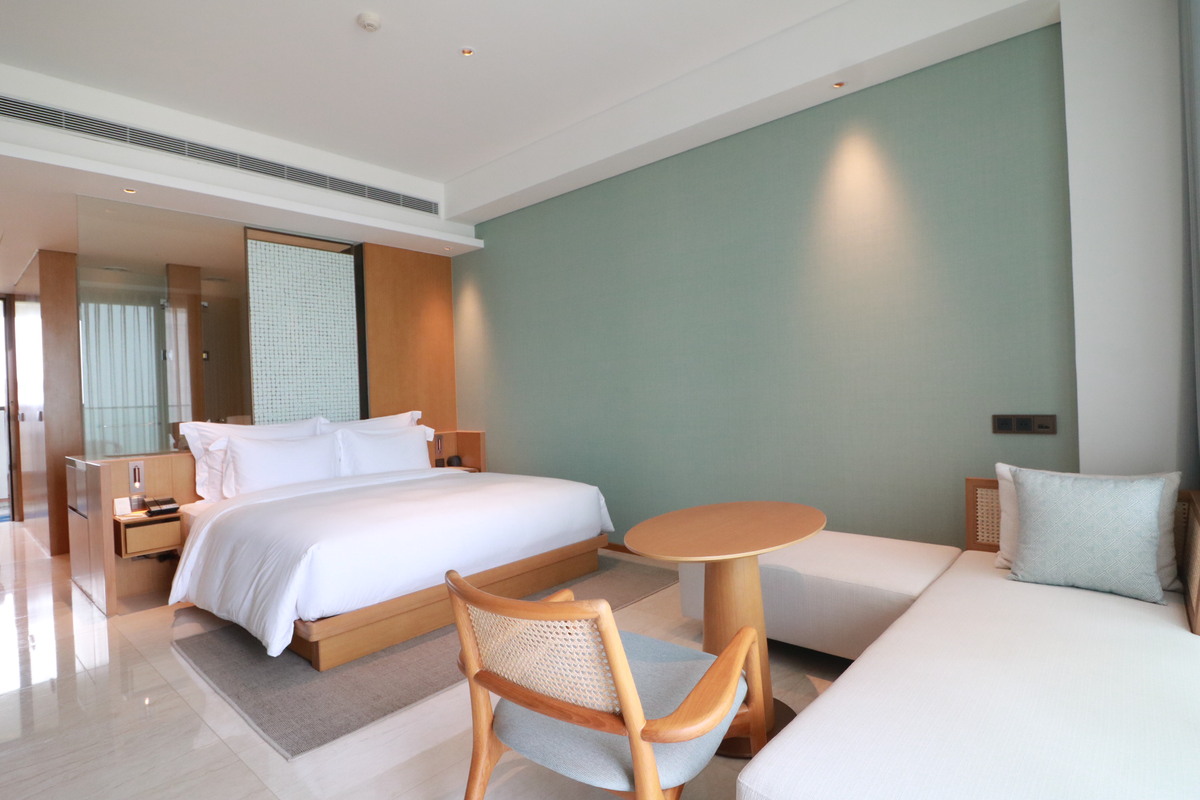 Shilla Monogram Danang