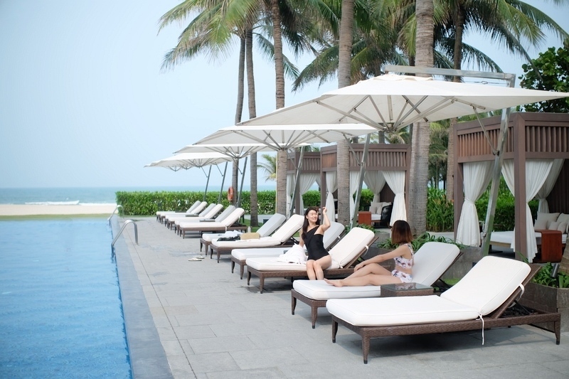 Shilla Monogram Danang