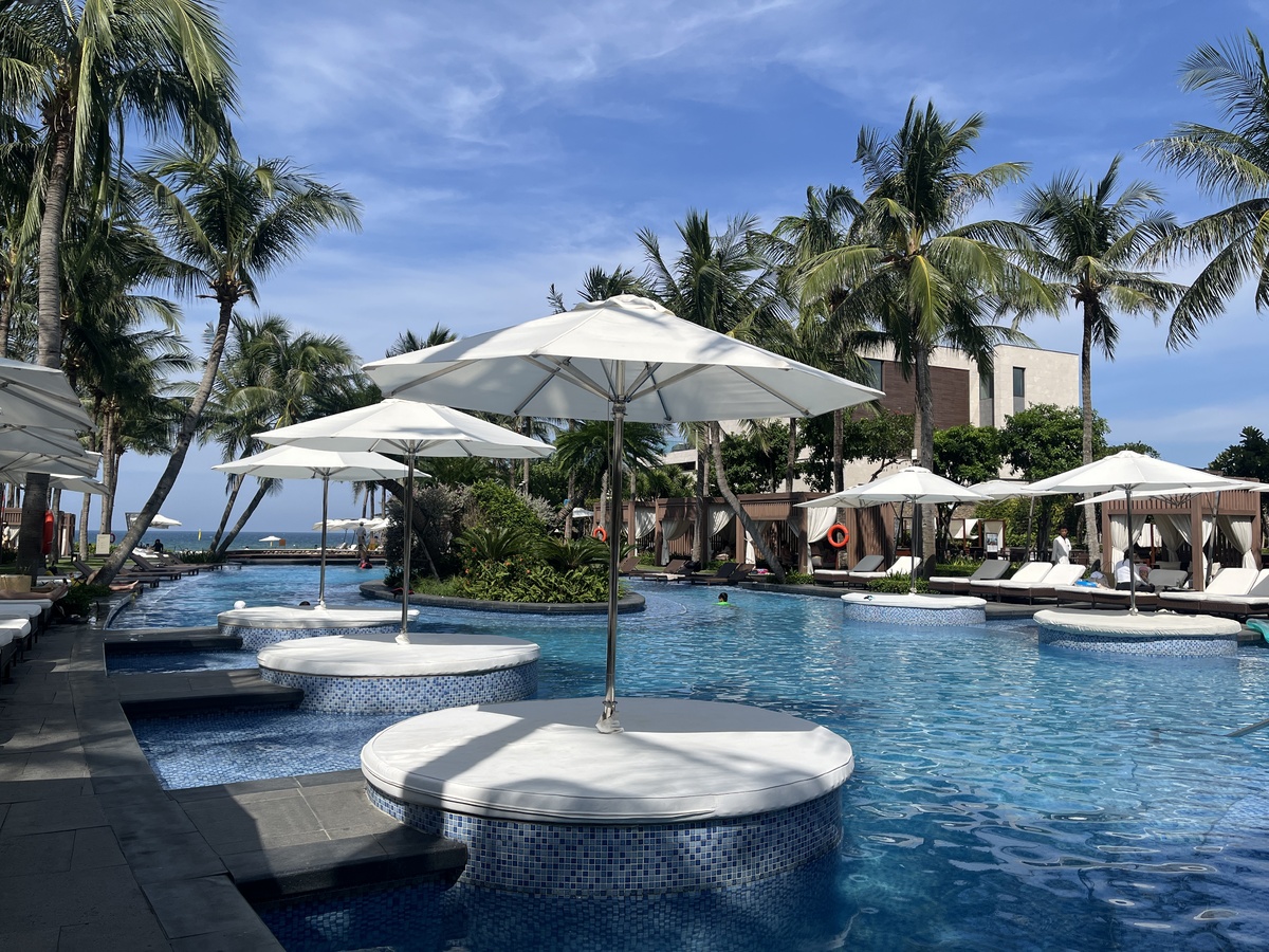 Shilla Monogram Danang