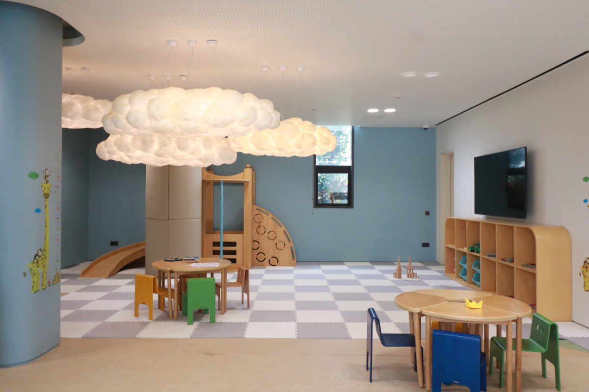 Shilla Monogram Danang