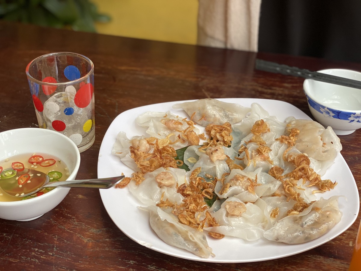 Bông Hồng Trắng