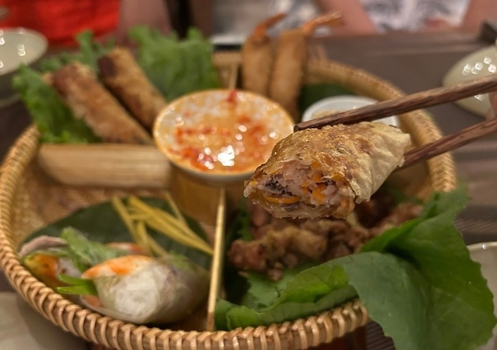 Nón Lá (ノン ラー)