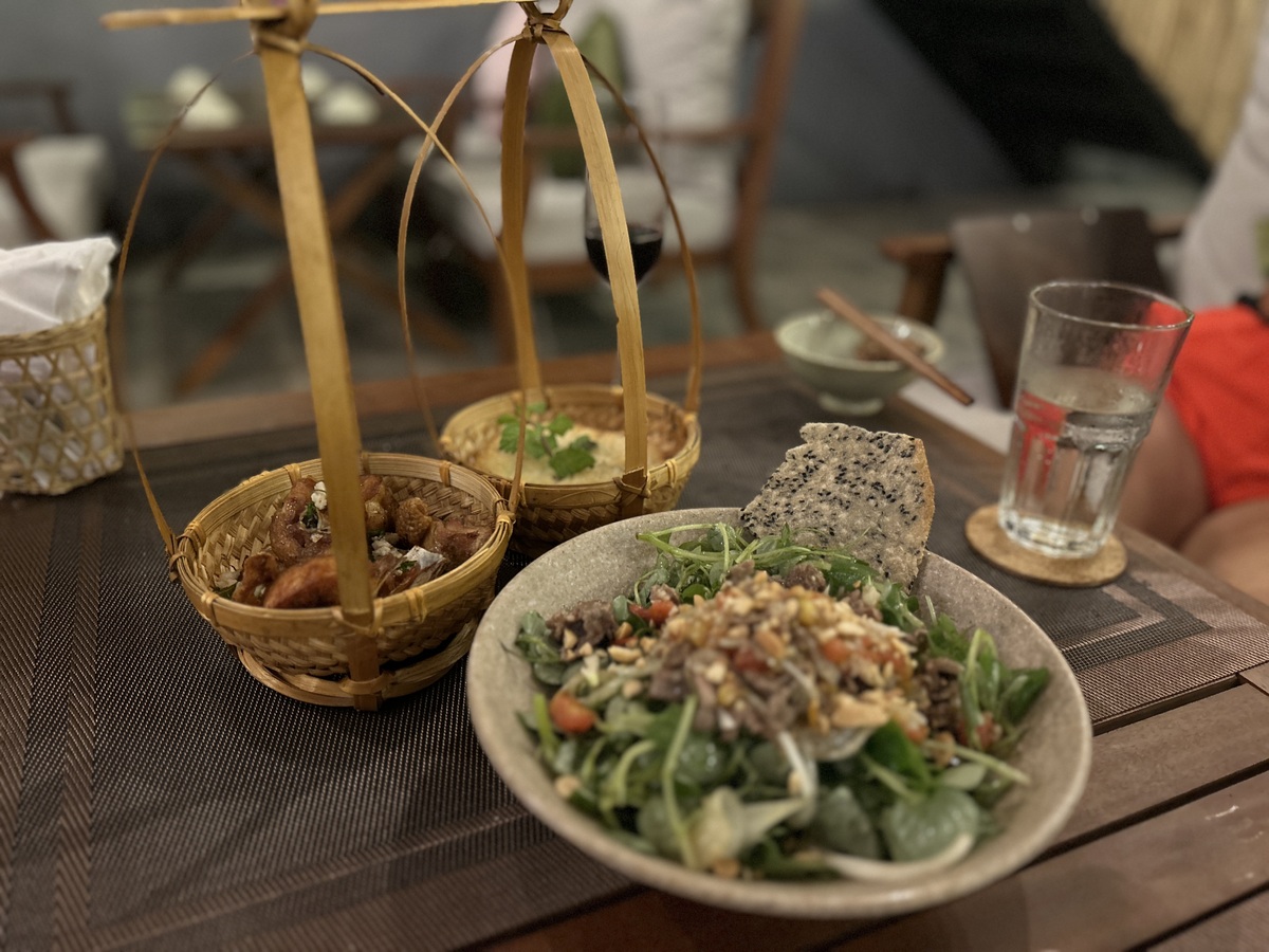 Nón Lá (ノン ラー)