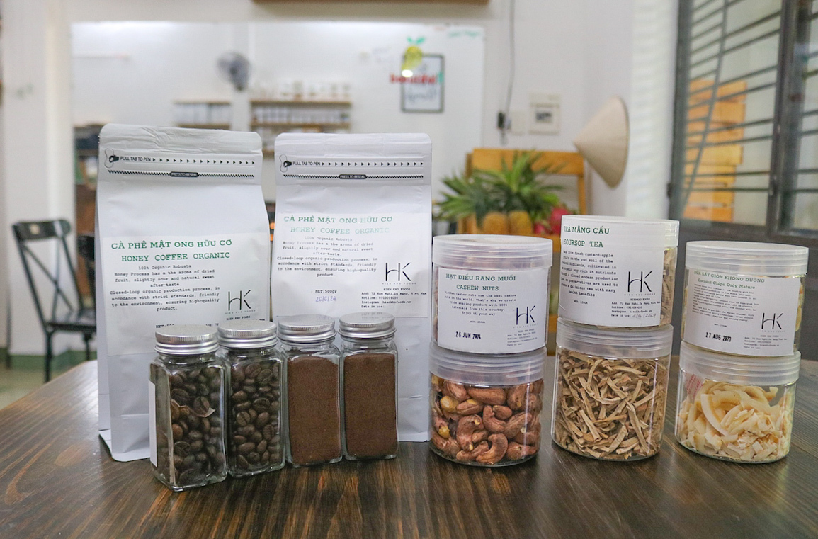 オーガニックのベトナム産コーヒーやナッツ／添加物不使用のお茶など