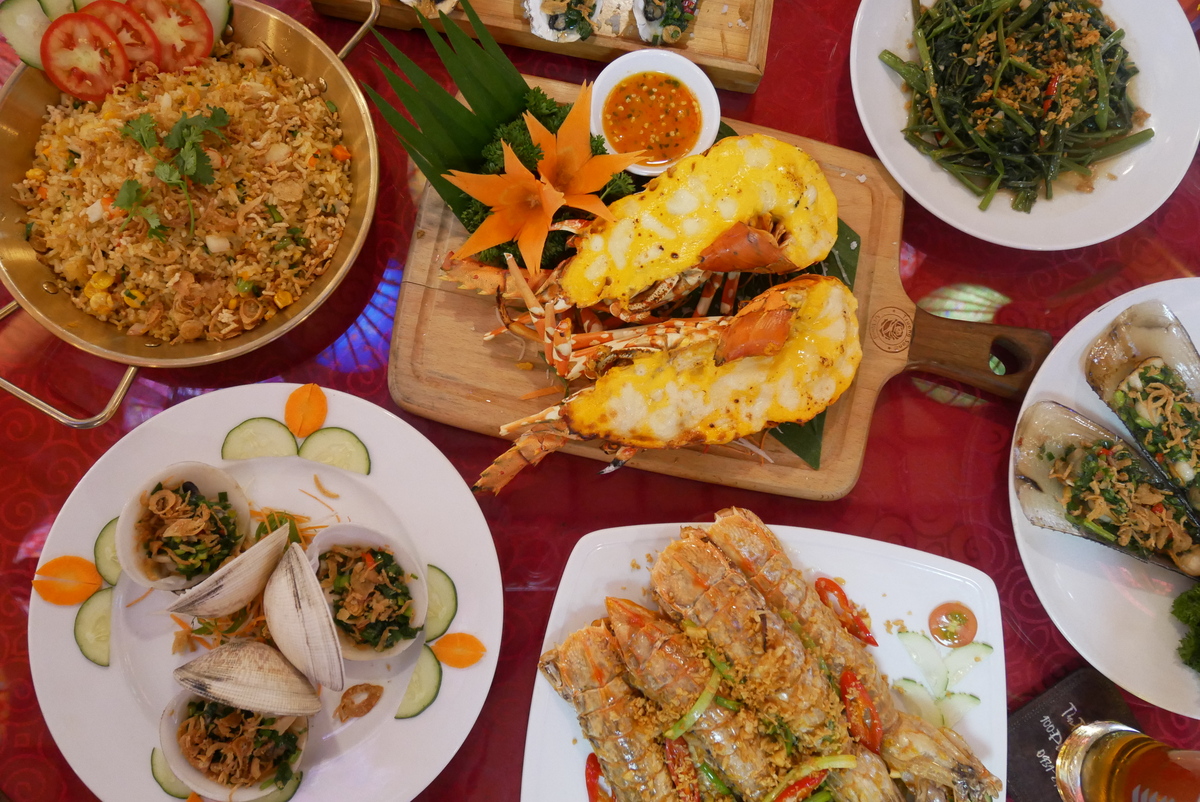 シーフードレストラン