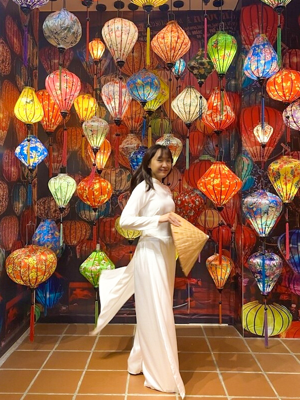 ホイアンの雰囲気を感じられるランタンブースでも心置きなく撮影可能