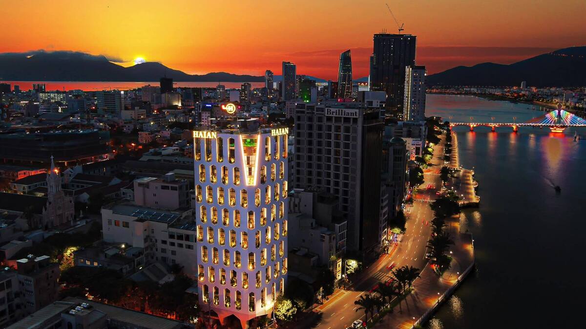 HAIAN Riverfront Hotel Da Nang