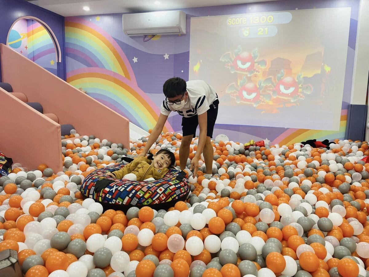 RAINBOW KIDS COFFEE（レインボーキッズカフェ）