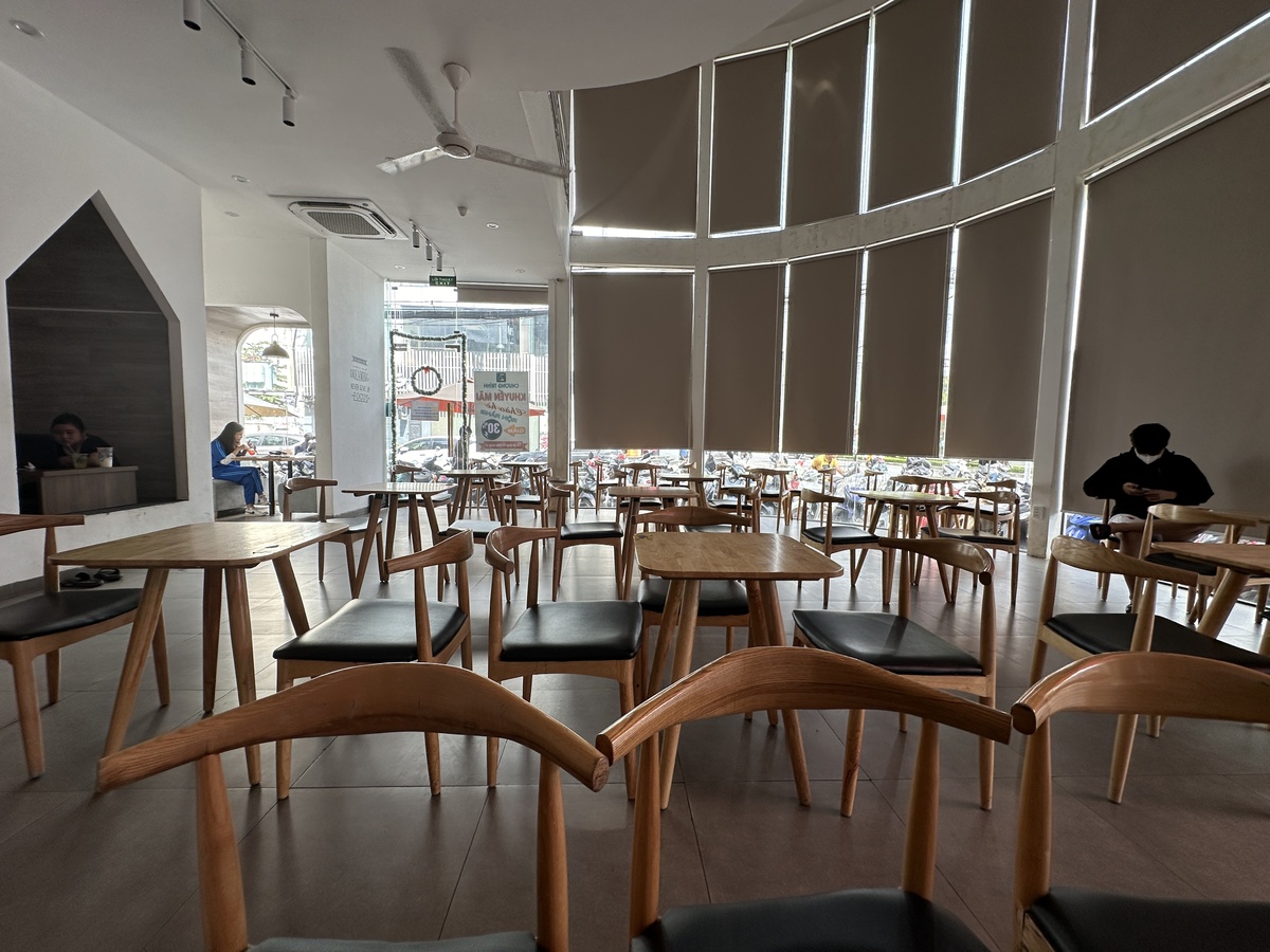 カフェタイプのスペース