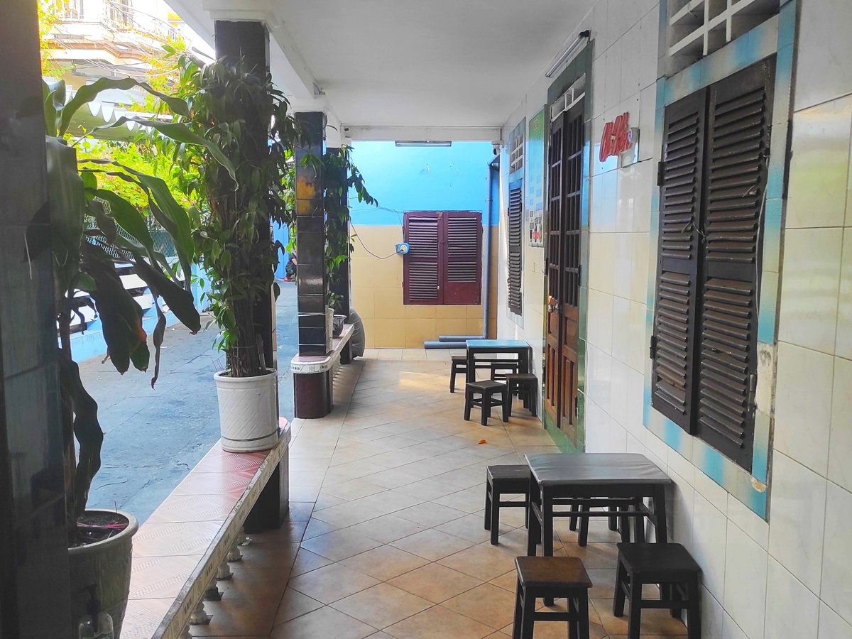 Chè Hẻm (チェーヘム)