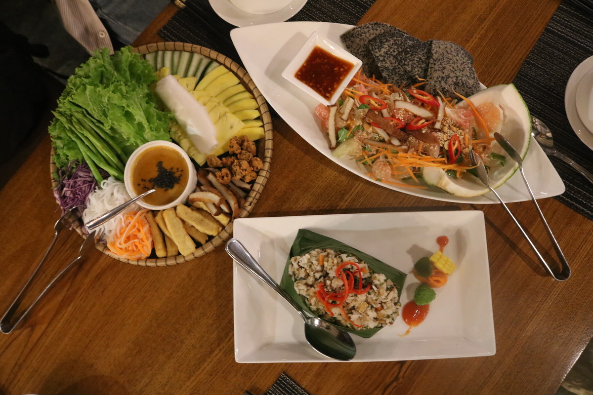 住所：An Nhien Garden Vegetarian (Kiệt 11/3 Tỉnh lộ 10,  Phú Vang, Huế)