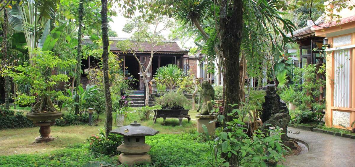 Vườn Ý Thảo (ヴオン イ タオ)