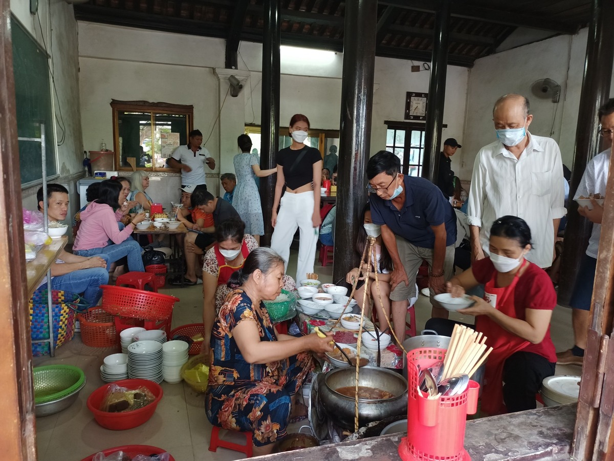 Bún bò mệ Kéo(ブンボ―メーケオ)