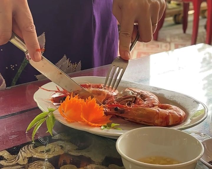 Tinh Gia Vien(ティンザ―ヴェン)