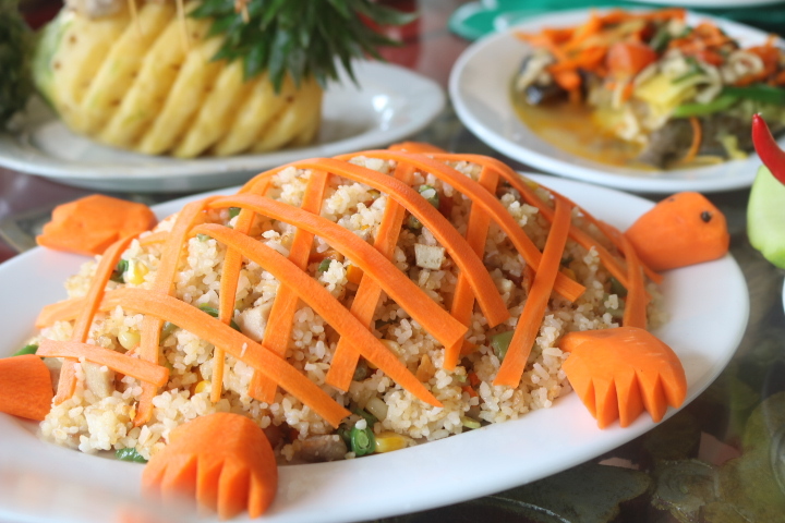 Tinh Gia Vien(ティンザ―ヴェン)