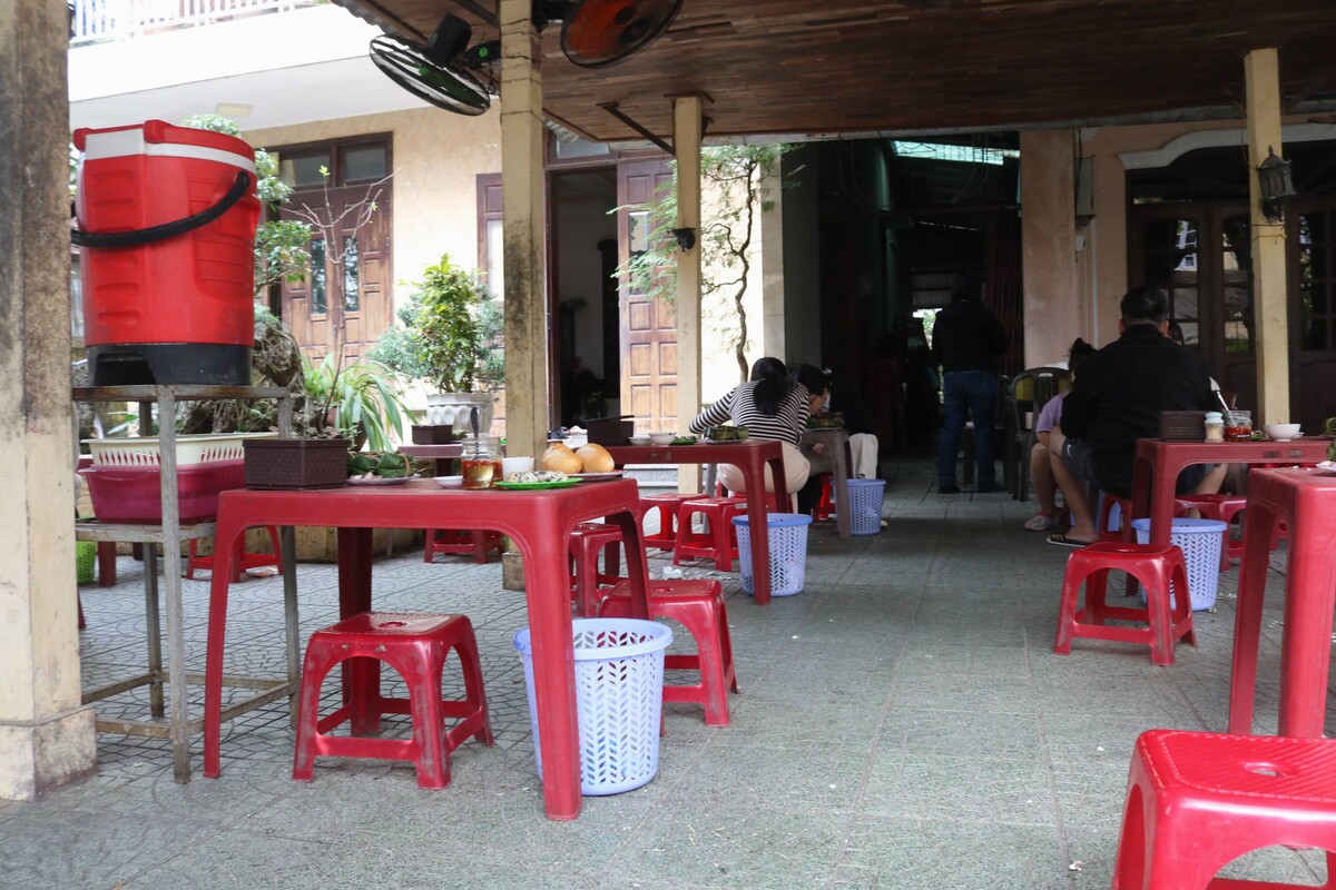 Bánh Canh Cá Lóc Dì Hương(バインカン・カーロック・ジフオン)