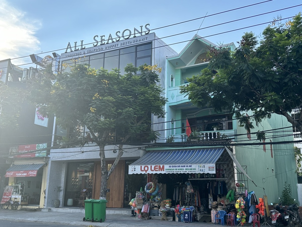 All Seasons Buffet Da Nang(オールシーズンビュッフェダナン)