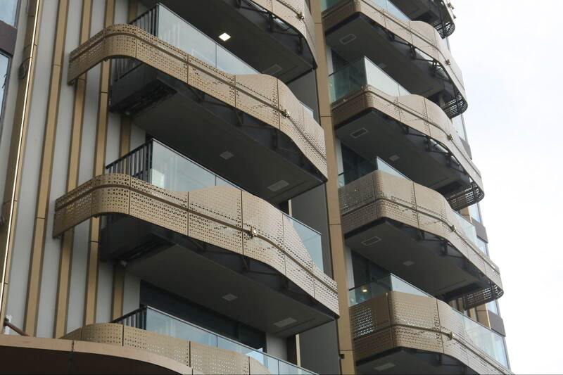 外壁・バルコニー部分