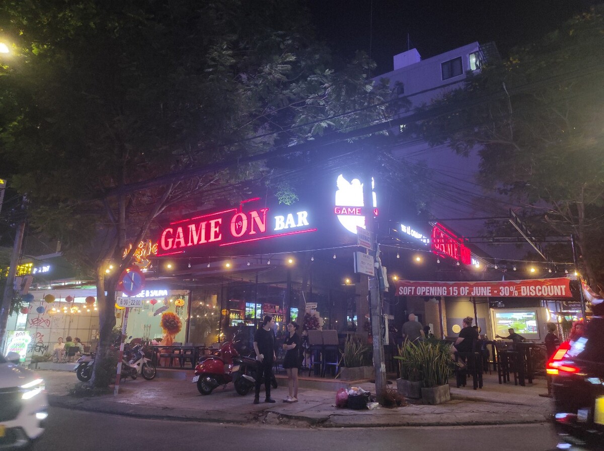 GAME ON BAR DANANG(ガムオンバーダナン)