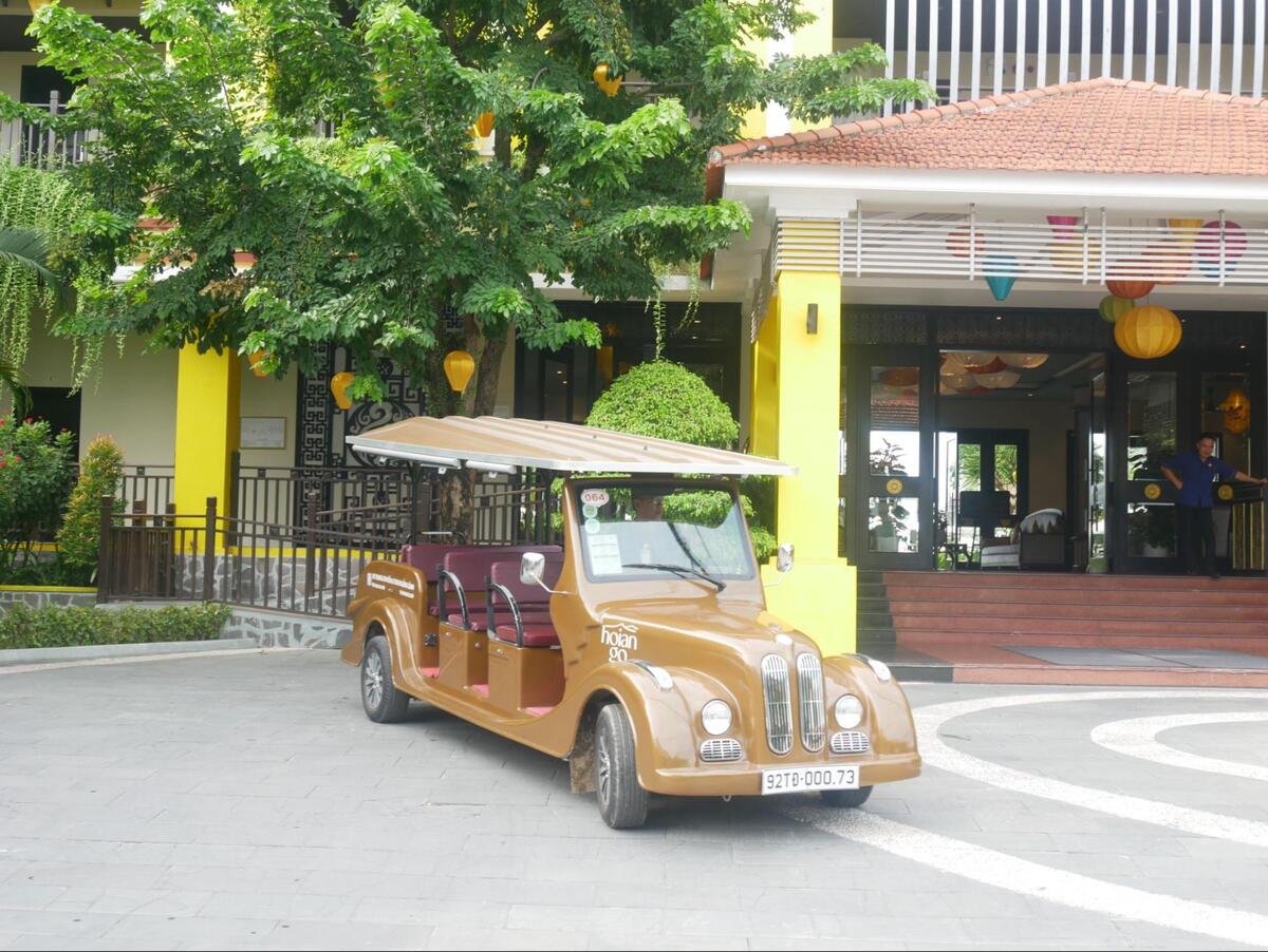 無料シャトルバスで移動も楽々!