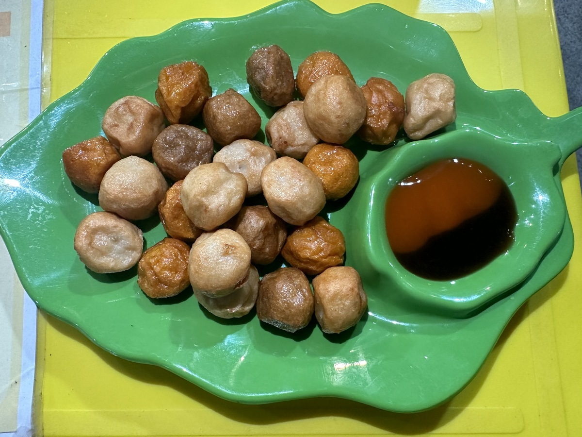 Cá viên chiên(カービエンチエン)