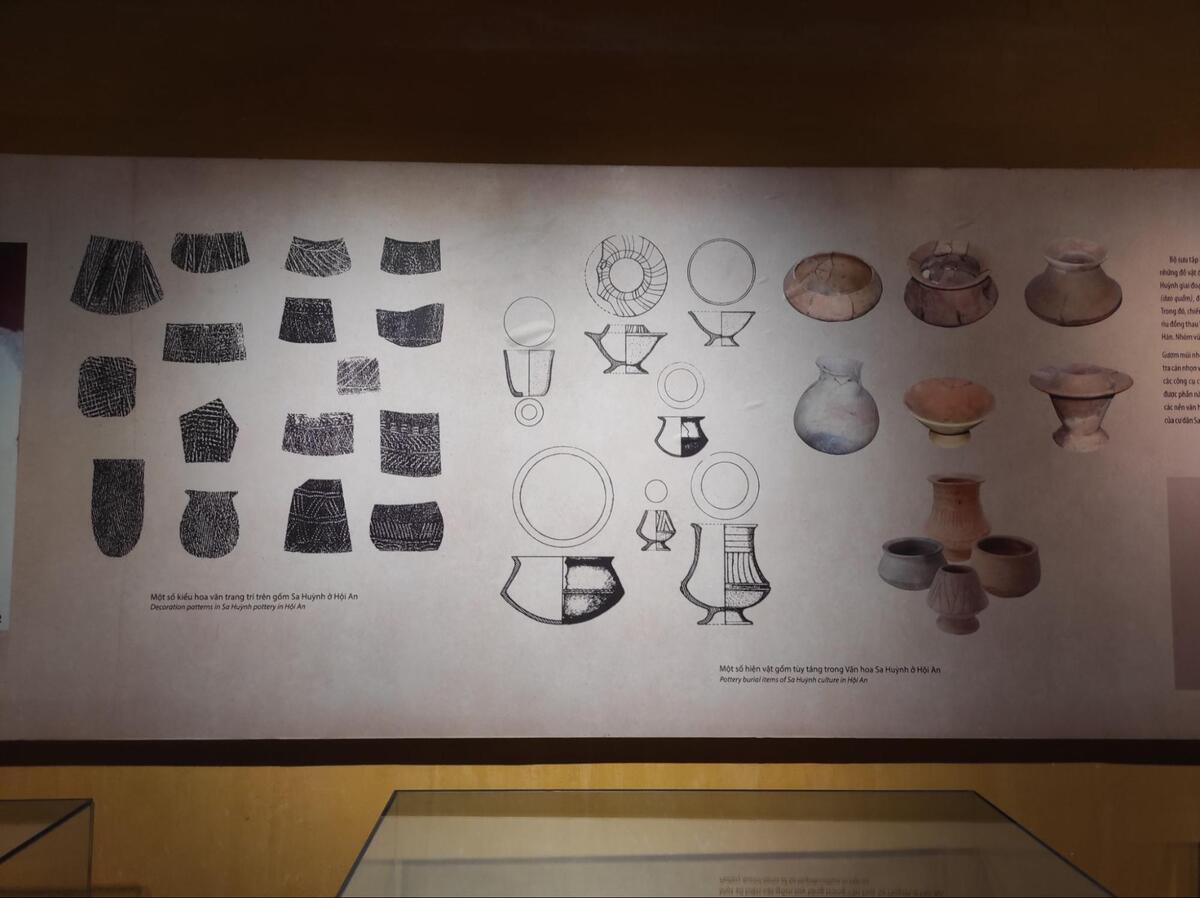 副葬品とされていたのはバラエティに富んだ土器や鉄等の生活道具、アクセサリー、武器等が発見されました。