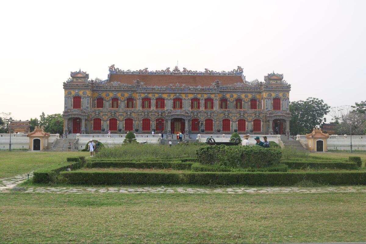 建中殿(Điện Kiến Trung)★