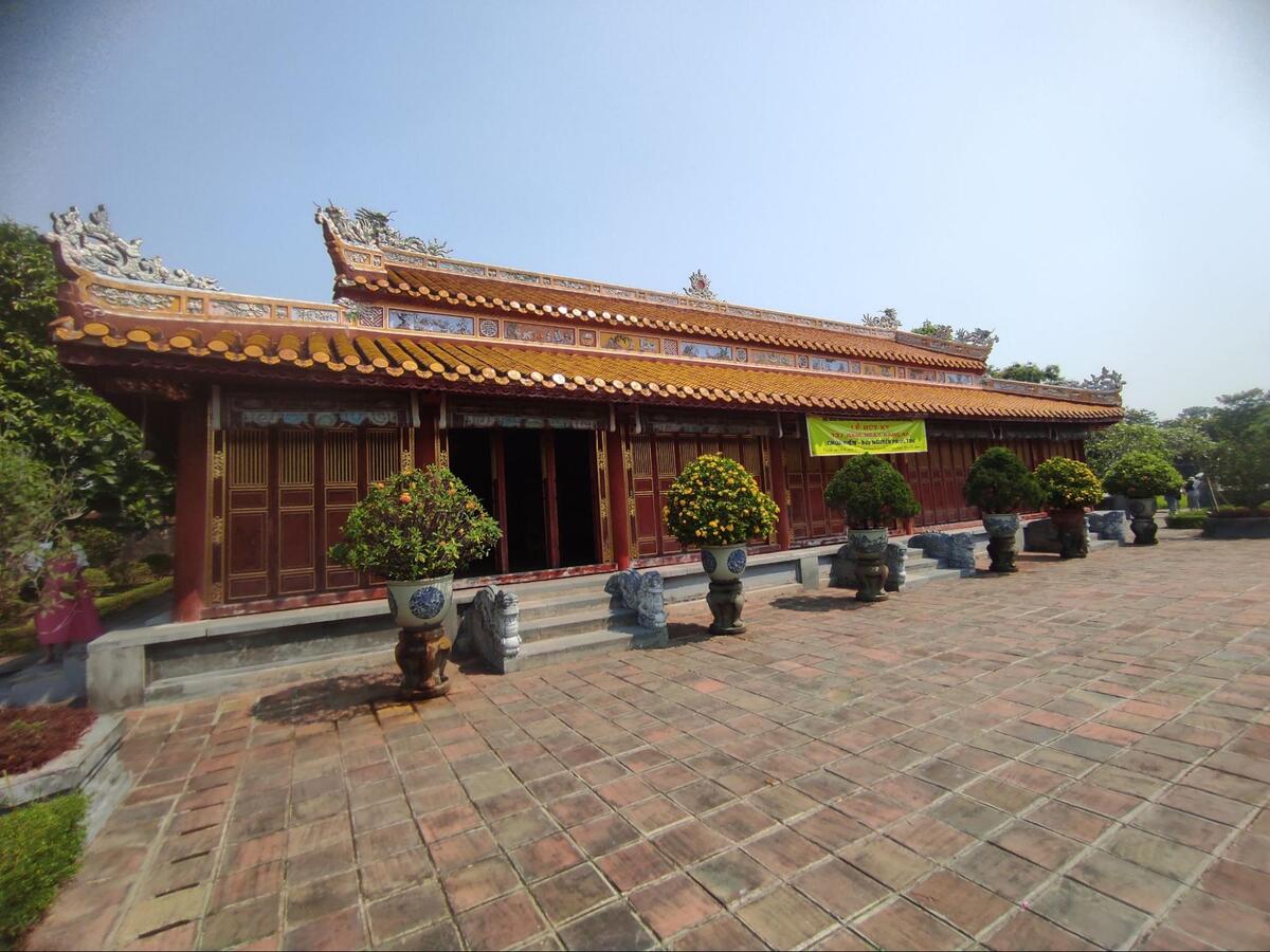 肇廟(Triệu Tổ miếu)