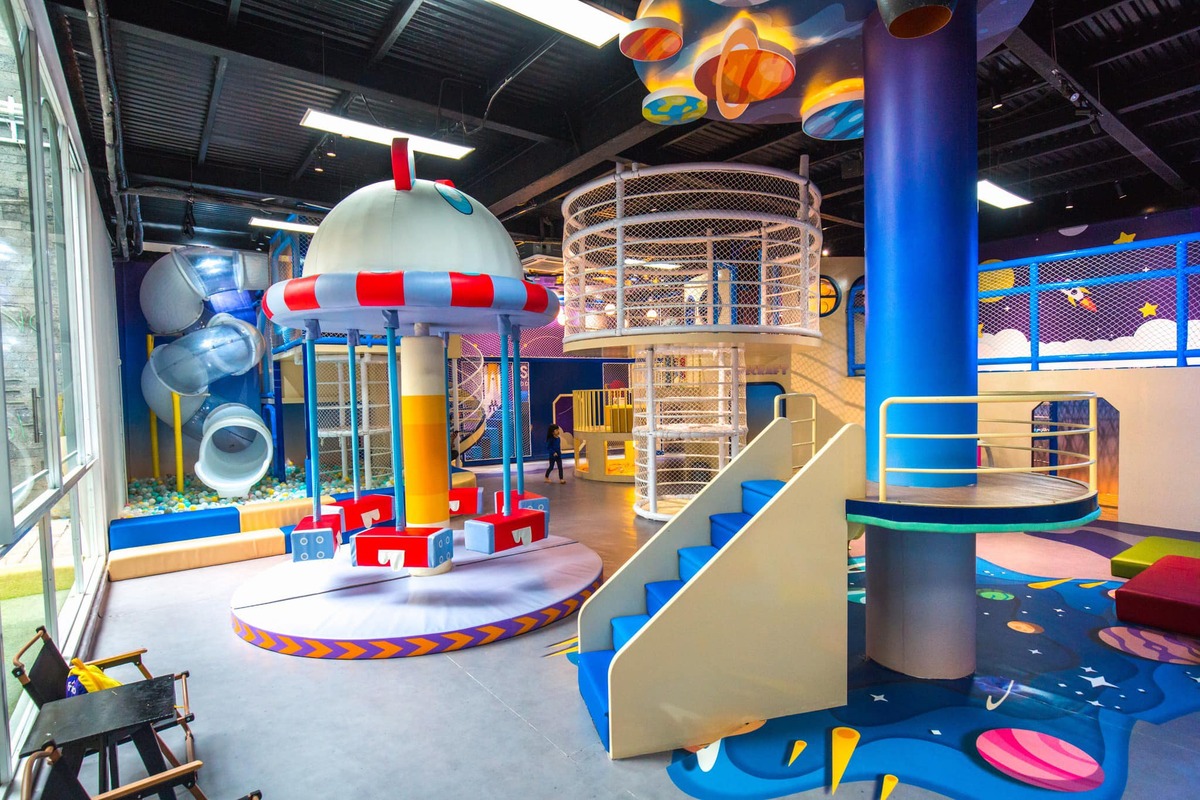 Dd Wonderland - Cafe（DDワンダーランド）