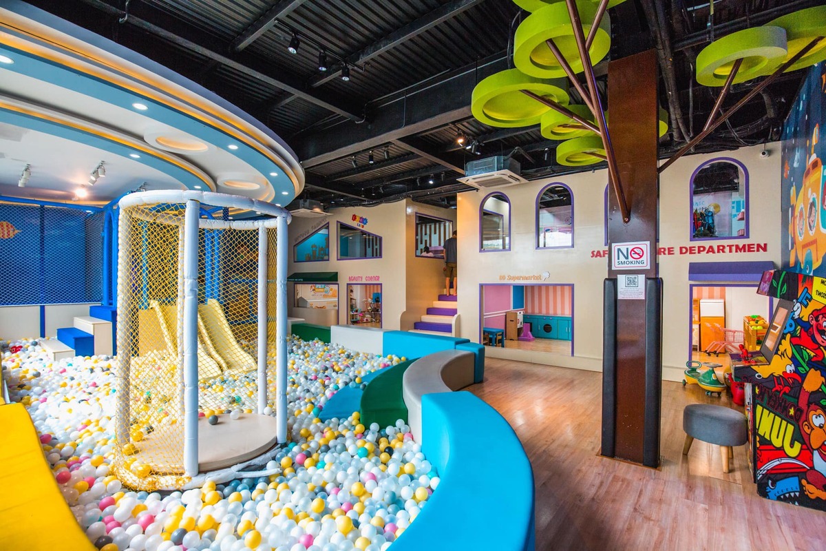 Dd Wonderland - Cafe（DDワンダーランド）