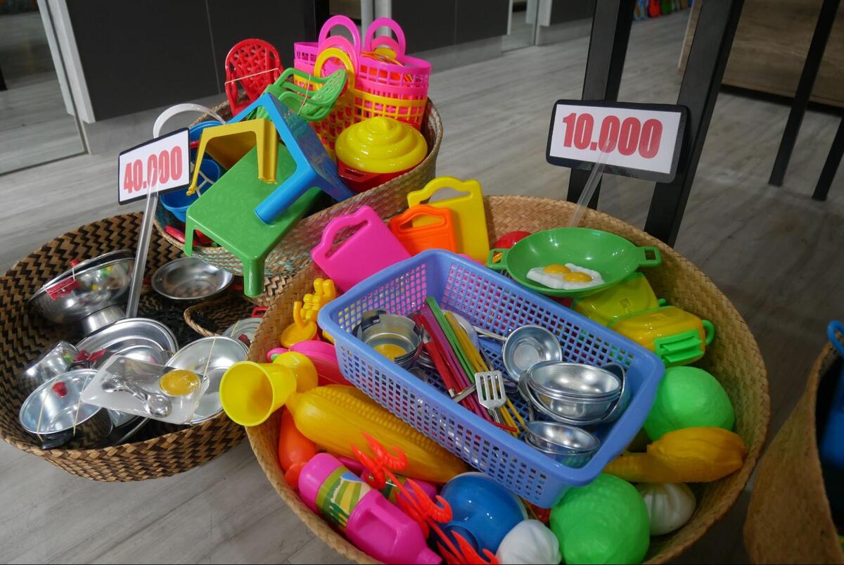 ベトナム版おままごとセット