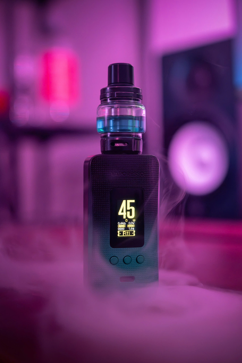 【News】2025年からベトナムで電子タバコ・加熱式タバコ全面禁止！！旅行前に知っておくべき新ルール