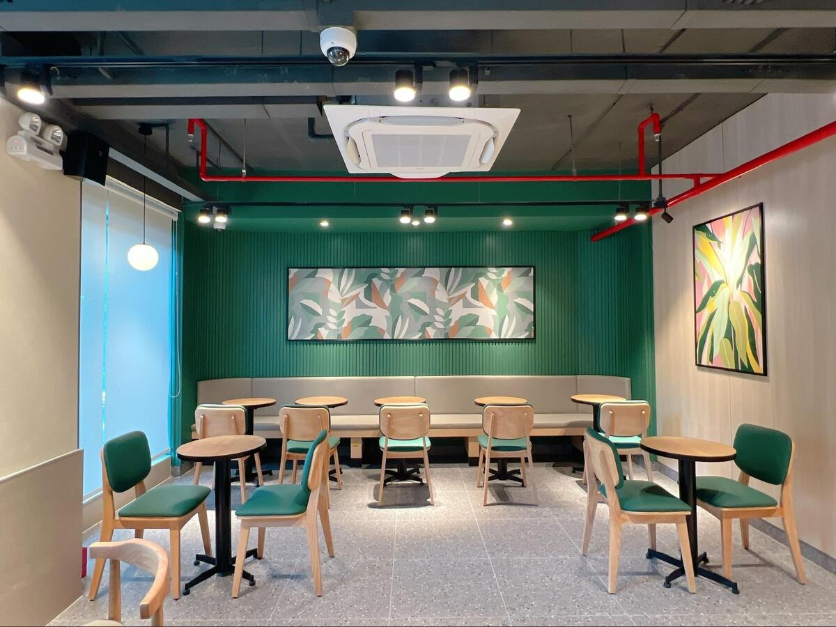 Phuc Long Coffee &amp; Tea