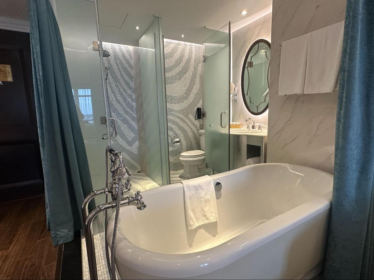 HOTEL ROYAL HOI AN GALLERY