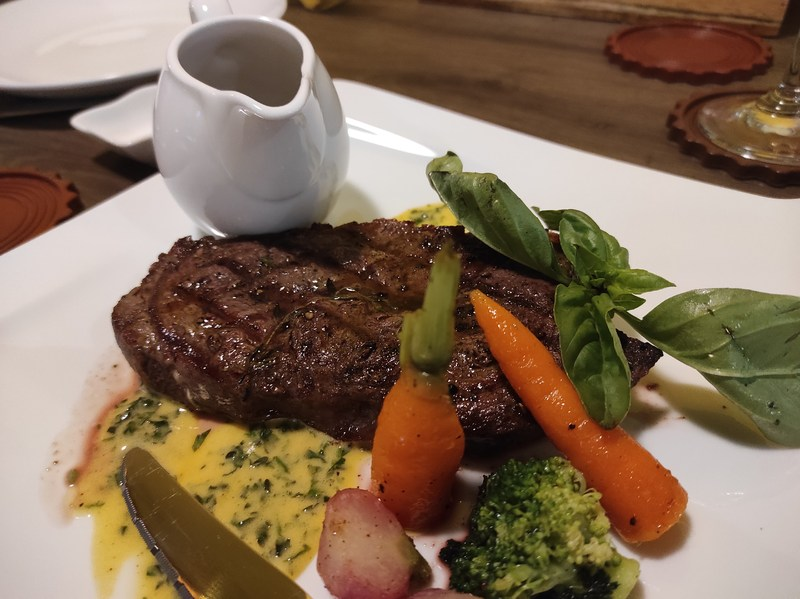 ハン市場付近のレストラン