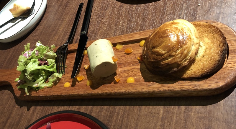 ガチョウの肝臓のパテは中でも一番おいしく感じました。