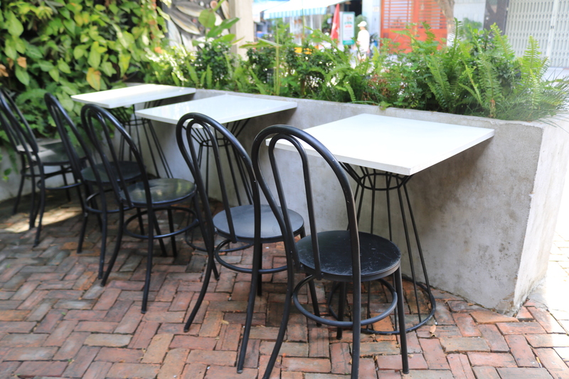 外の席は７テーブルほど