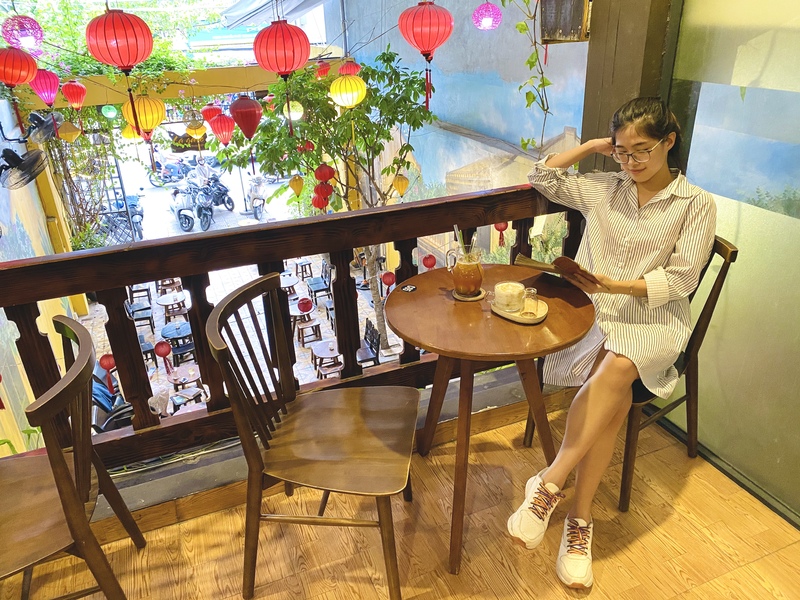 地元民に愛される、小物がカワイイカフェ