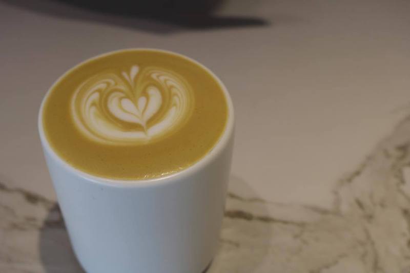 ラテアートもかわいいたっぷりラテ