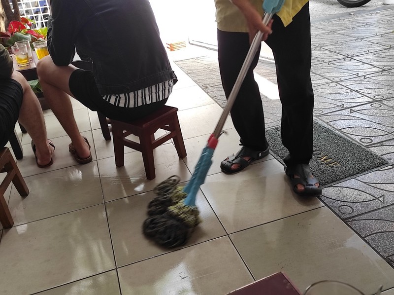 どんなに混んでいても掃除担当がいるので清潔！