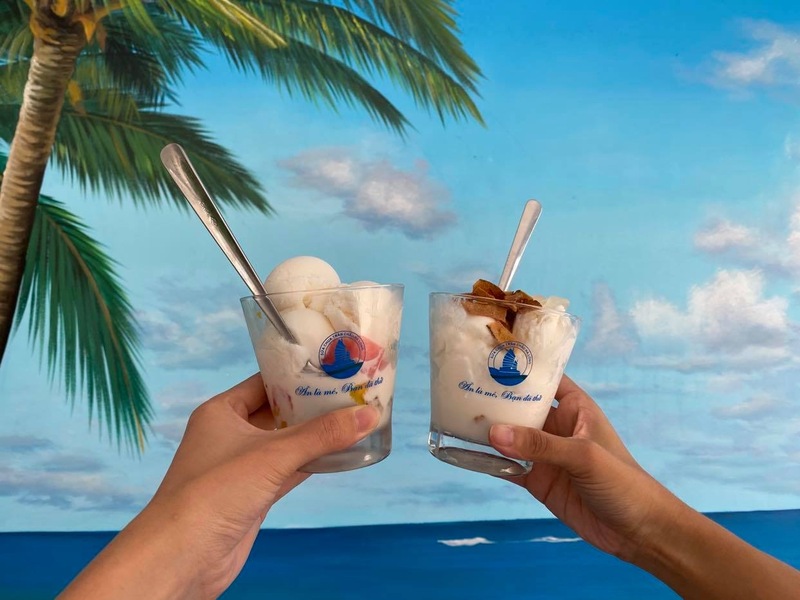 オシャレな雰囲気ではありませんが３スクープが入った１つのヨーグルトアイスで130円～200円程度で頂けるリーズナブルさが魅力的