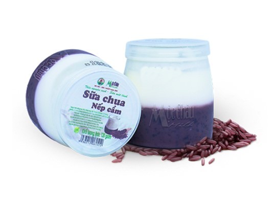 sữa chua nếp cẩm
