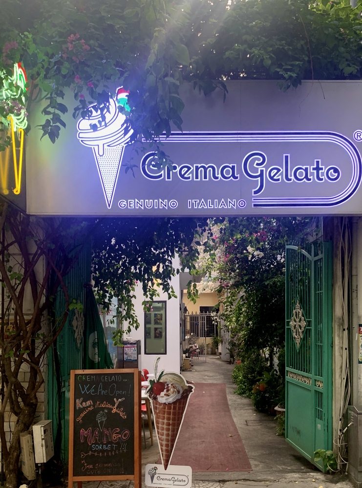 イタリア人が作る本格ジェラートに舌鼓