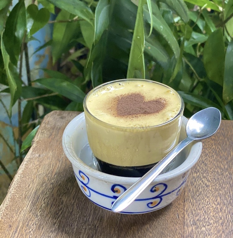 エッグコーヒーがお店の看板商品