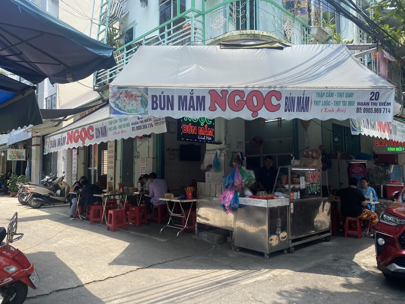 Bún mắm Ngọc