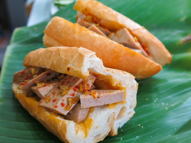 Bánh mì ông Tý