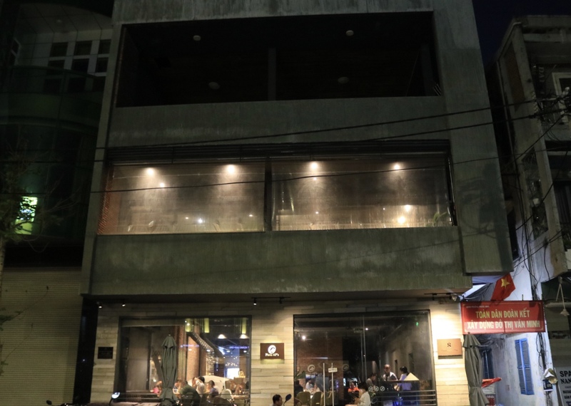 Pizza 4P'sレストラン