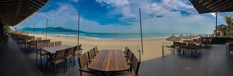 ダナン海辺の海鮮料理レストランHải Sản Phố